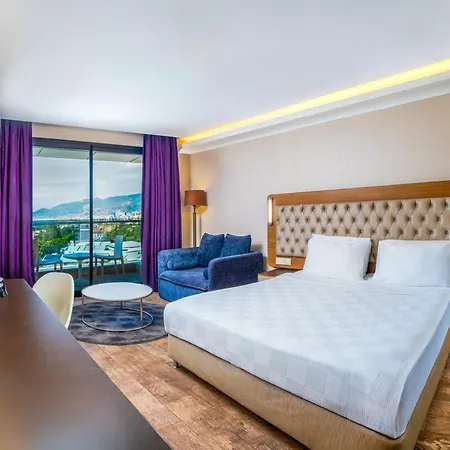 Michell Hotel & Spa (Adults Only)-3